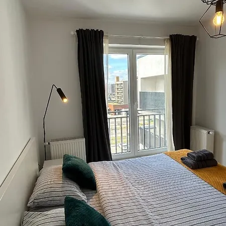 Bright&cozy C1 Apartment Brasov